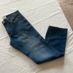 Aeropostale Men’s Essex Straight Leg jeans 27x28